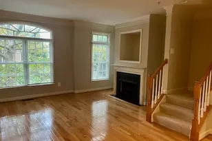 413 Oak Knoll Dr, Rockville, MD 20850 - Photo 4