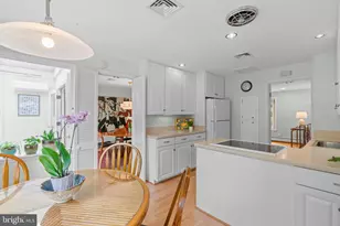 5413 Wilson Ln, Bethesda, MD 20814 - Photo 16