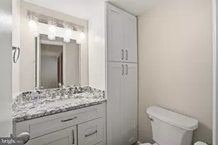2005 Coleridge Dr, Silver Spring, MD 20902 - Photo 12