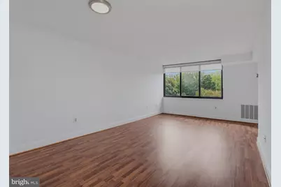 10101 Grosvenor Place #902, Rockville, MD 20852 - Photo 6