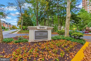10101 Grosvenor Pl, Rockville, MD 20852 - Photo 20