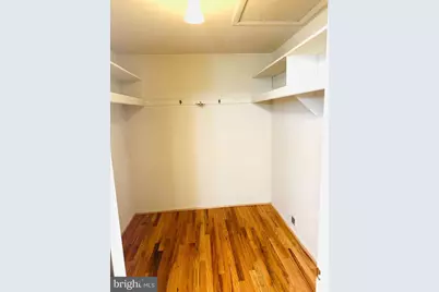 10916 Candlelight Lane, Potomac, MD 20854 - Photo 18