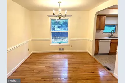 10916 Candlelight Lane, Potomac, MD 20854 - Photo 4