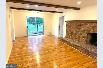 10916 Candlelight Lane, Potomac, MD 20854 - Photo 8