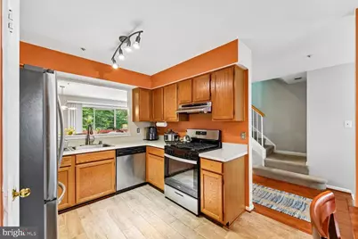 19051 Highstream Drive, Germantown, MD 20874 - Photo 6