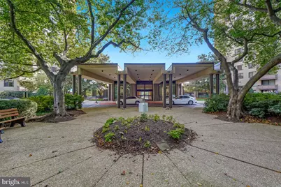 5225 Pooks Hill Road #426S, Bethesda, MD 20814 - Photo 4