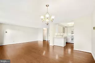 5225 Pooks Hill Rd, Bethesda, MD 20814 - Photo 16