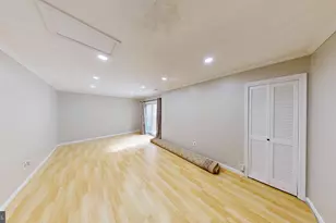 553 Monet Dr, Rockville, MD 20850 - Photo 16
