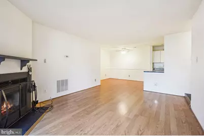 13110 Wonderland Way #195, Germantown, MD 20874 - Photo 8