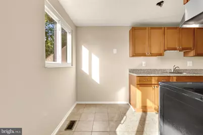 7844 Mineral Drive, Gaithersburg, MD 20877 - Photo 12