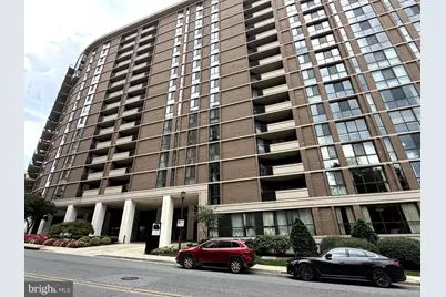 4620 N Park Avenue #906E, Chevy Chase, MD 20815 - Photo 2
