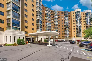 15101 Interlachen Dr, Silver Spring, MD 20906 - Photo 2