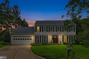 9117 Willow Pond Ln, Potomac, MD 20854 - Photo 1