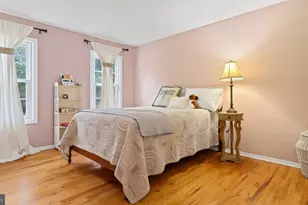 9117 Willow Pond Ln, Potomac, MD 20854 - Photo 36