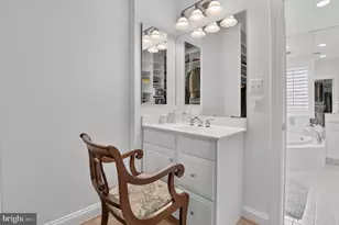 8503 Gavin Manor Ct, Chevy Chase, MD 20815 - Photo 32