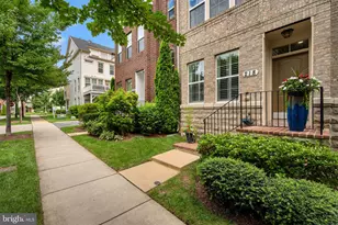 218 Baldwin St, Gaithersburg, MD 20878 - Photo 2