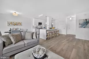 5500 Friendship Blvd, Chevy Chase, MD 20815 - Photo 4
