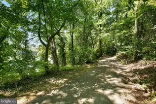 105 Thrift St, Gaithersburg, MD 20878 - Photo 86