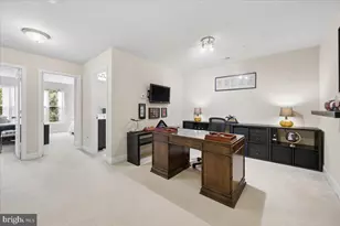 316 Park Ave, Gaithersburg, MD 20877 - Photo 42