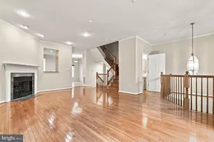 109 Wootton Oaks Ct, Rockville, MD 20852 - Photo 4