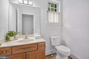 13200 Beaver Terrace, Rockville, MD 20853 - Photo 12