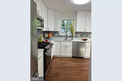 1313 Coral Sea Drive, Rockville, MD 20851 - Photo 4