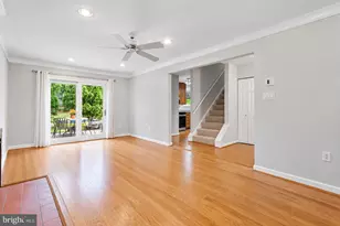 15 Grovepoint Ct, Potomac, MD 20854 - Photo 22