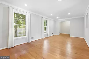 15 Grovepoint Ct, Potomac, MD 20854 - Photo 10