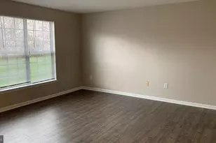 1614 Angelwing Dr, Silver Spring, MD 20904 - Photo 16