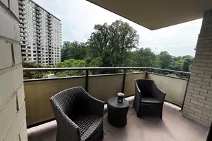 5225 Pooks Hill Rd, Bethesda, MD 20814 - Photo 14