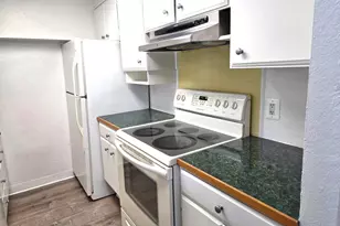 3603 Gleneagles Dr E, Silver Spring, MD 20906 - Photo 4