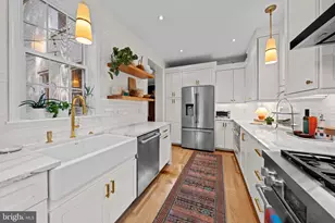 9403 Columbia Blvd, Silver Spring, MD 20910 - Photo 10