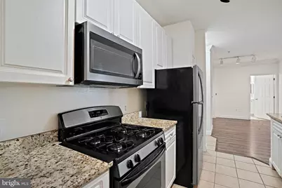 501 Hungerford Drive #P83, Rockville, MD 20850 - Photo 12