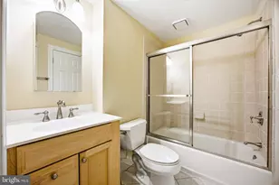 5818 Bradley Blvd, Bethesda, MD 20814 - Photo 54