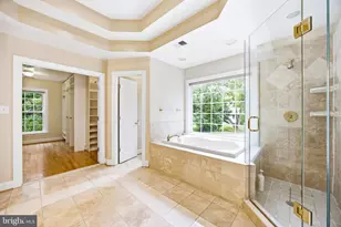5818 Bradley Blvd, Bethesda, MD 20814 - Photo 36