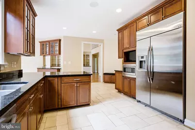 5818 Bradley Boulevard, Bethesda, MD 20814 - Photo 20