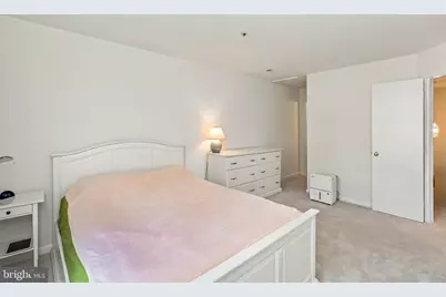10320 Royal Woods Court, Montgomery Village, MD 20886 - Photo 18