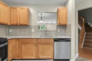 20541 Golf Course Dr, Germantown, MD 20874 - Photo 10