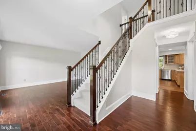 17032 Tom Fox Avenue, Poolesville, MD 20837 - Photo 4