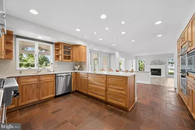 17032 Tom Fox Avenue, Poolesville, MD 20837 - Photo 18