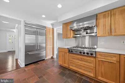 17032 Tom Fox Avenue, Poolesville, MD 20837 - Photo 14