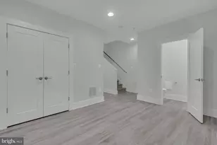 11326 Emerald Park Rd, Potomac, MD 20854 - Photo 38