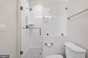 16143 Columbus Ave, Derwood, MD 20855 - Photo 22