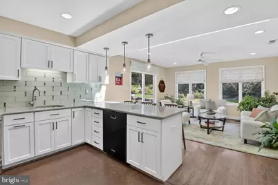 10211 Oldfield Drive, Kensington, MD 20895 - Photo 16