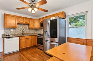 5934 Lemay Rd, Rockville, MD 20851 - Photo 10