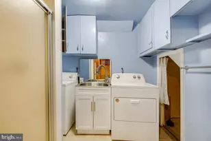 1101 Holton Ln, Takoma Park, MD 20912 - Photo 24