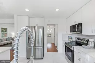 2200 Ellis St, Silver Spring, MD 20910 - Photo 16