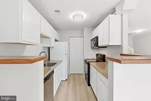 13121 Wonderland Way, Germantown, MD 20874 - Photo 10