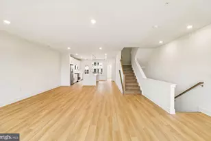 512 Parkview Ave, Gaithersburg, MD 20878 - Photo 1