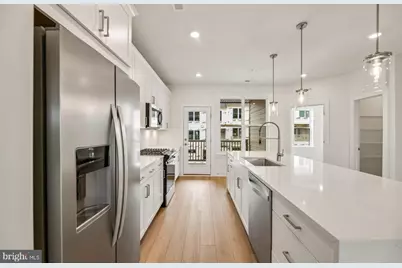 512 Parkview Avenue, Gaithersburg, MD 20878 - Photo 12